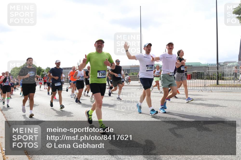 29.06.2025 - hella hamburg halbmarathon Lena Gebhardt http://msf.ph/oto/8417621 29.06.2025 10:42:31 Lombardsbrücke 1624, 16393, 13953, 10532, 1360, 6352, 11463, 116, 1133, 173, 1150, 1360, 1624, 1656, 1752, 1929, 1957, 1964, 1994, 2069, 2134, 2145, 2401, 2523, 2538, 2580, 2940, 2941, 2974, 3276, 3283, 3605, 3874, 4092, 4329, 4334, 4353, 4778, 4885, 4891, 4892, 5403, 5417, 5419, 5671, 5810, 6120, 6136, 6764, 6828, 6837, 6917, 7040, 7260, 7357, 7513, 7557, 7666, 8014, 8459, 8525, 8526, 8529, 8712, 8816, 9008, 9370, 9980, 10027, 10454, 10532, 10697, 12441, 13241 meine-sportfotos.de