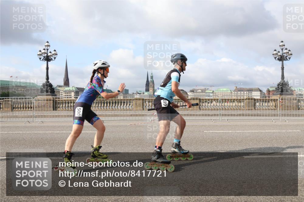 29.06.2025 - hella hamburg halbmarathon Lena Gebhardt http://msf.ph/oto/8417721 29.06.2025 08:57:12 Lombardsbrücke 500 meine-sportfotos.de
