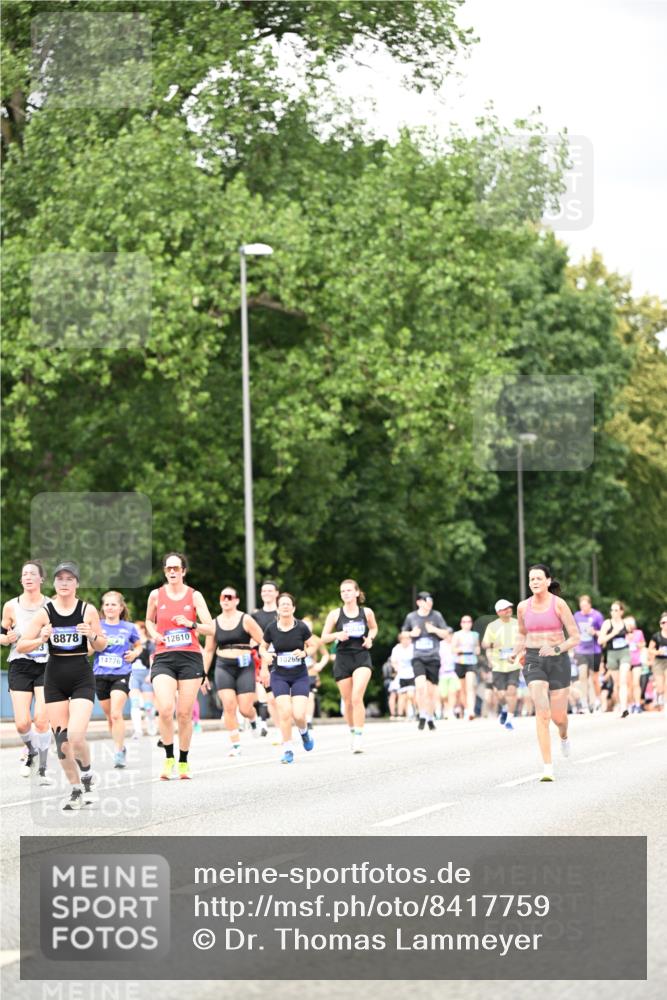 29.06.2025 - hella hamburg halbmarathon Dr. Thomas Lammeyer http://msf.ph/oto/8417759 29.06.2025 10:45:22 Kennedybrücke 1075, 1323, 1731, 3306, 4044, 4638, 4906, 5549, 5753, 6088, 6098, 6806, 7293, 7585, 7829, 7956, 8429, 8430, 8878, 9237, 9962, 10269, 10644, 10920, 10940, 11053, 11176 meine-sportfotos.de