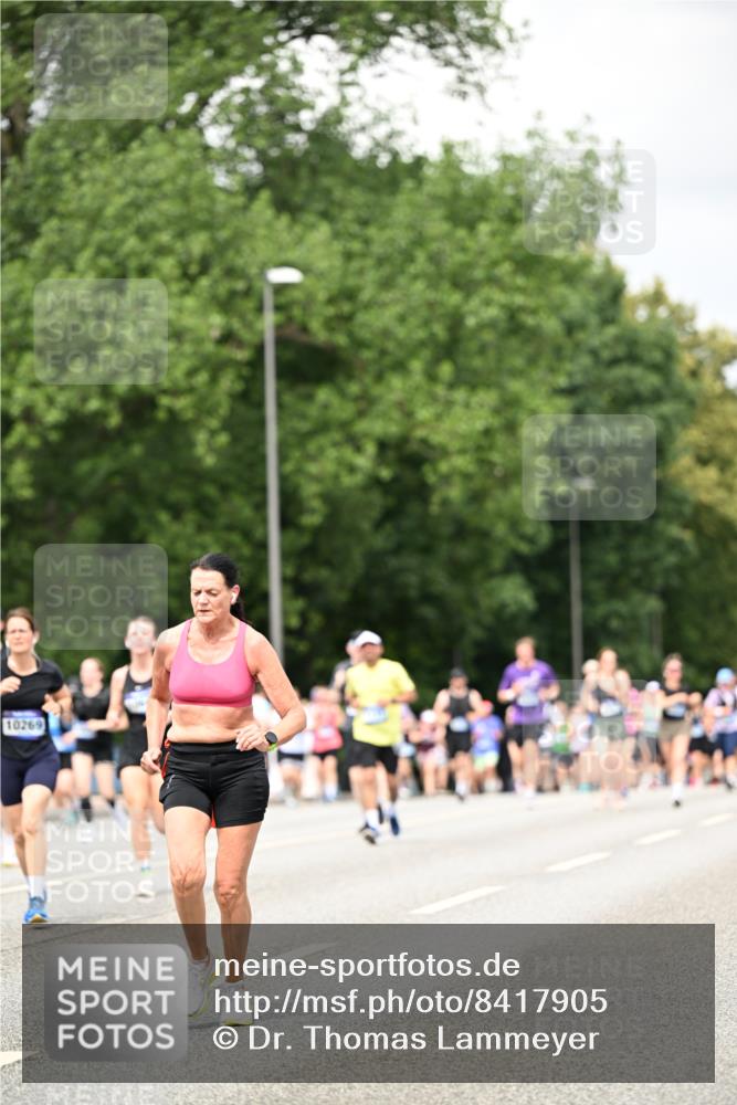 29.06.2025 - hella hamburg halbmarathon Dr. Thomas Lammeyer http://msf.ph/oto/8417905 29.06.2025 10:45:27 Kennedybrücke 1075, 1323, 1731, 4044, 4638, 4906, 5549, 6088, 7293, 7585, 7661, 7829, 8429, 8430, 8878, 9962, 10269, 10407, 10644, 11176 meine-sportfotos.de