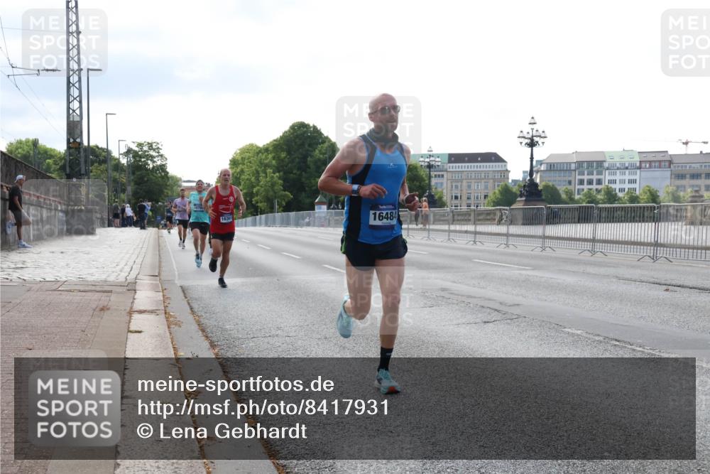 29.06.2025 - hella hamburg halbmarathon Lena Gebhardt http://msf.ph/oto/8417931 29.06.2025 09:41:30 Lombardsbrücke 10780, 16361, 16484, 2459, 4128, 4571, 7834, 7963, 9442, 10234, 10780, 11194, 11624, 12067, 12641, 13780, 16361, 16484, 17856, 17886 meine-sportfotos.de