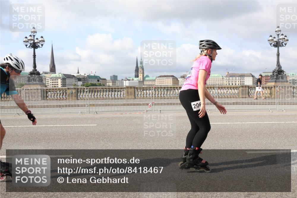 29.06.2025 - hella hamburg halbmarathon Lena Gebhardt http://msf.ph/oto/8418467 29.06.2025 08:57:28 Lombardsbrücke 206 meine-sportfotos.de