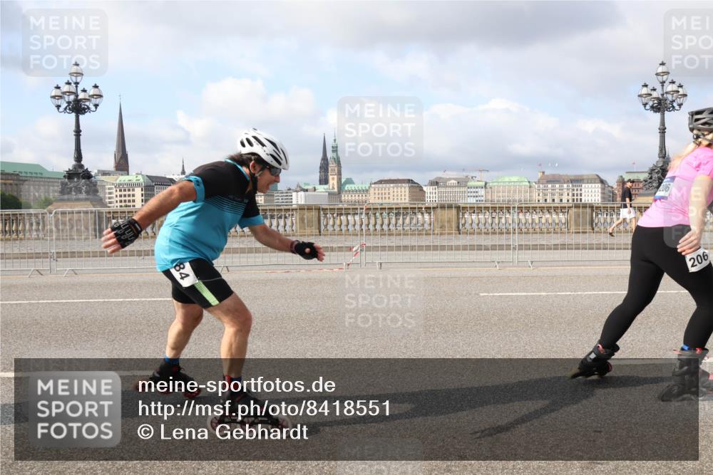 29.06.2025 - hella hamburg halbmarathon Lena Gebhardt http://msf.ph/oto/8418551 29.06.2025 08:57:28 Lombardsbrücke 84, 206 meine-sportfotos.de