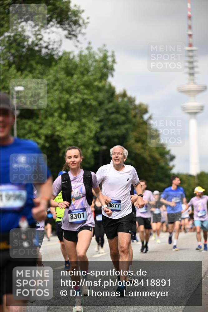 29.06.2025 - hella hamburg halbmarathon Dr. Thomas Lammeyer http://msf.ph/oto/8418891 29.06.2025 10:46:07 Kennedybrücke 1314, 1317, 1536, 2229, 2762, 2763, 3532, 3533, 3694, 4774, 5086, 5688, 5942, 6066, 6719, 6726, 6793, 6846, 6894, 7821, 8293, 8300, 8301, 8443, 8586, 9009, 9370, 9588, 10027, 10181, 10483, 11011, 11017, 11024, 11097, 11207, 11255, 11371, 11437, 11438 meine-sportfotos.de