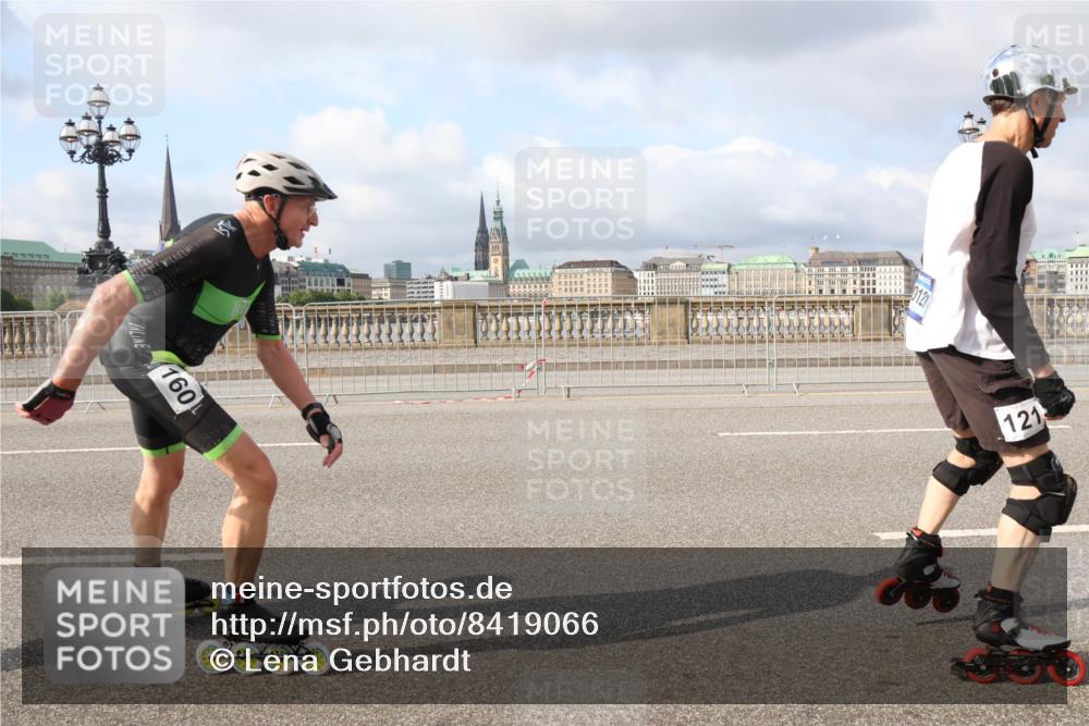 29.06.2025 - hella hamburg halbmarathon Lena Gebhardt http://msf.ph/oto/8419066 29.06.2025 08:57:29 Lombardsbrücke 15, 160, 0121, 121 meine-sportfotos.de
