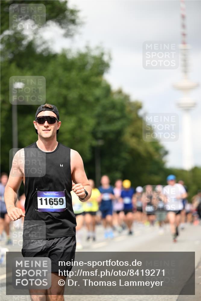 29.06.2025 - hella hamburg halbmarathon Dr. Thomas Lammeyer http://msf.ph/oto/8419271 29.06.2025 10:46:19 Kennedybrücke 1317, 1536, 1648, 2762, 2763, 3459, 3532, 3533, 4329, 4885, 5432, 5942, 6066, 6137, 6153, 6320, 6450, 6719, 6726, 6793, 6846, 6894, 7968, 8004, 8162, 8163, 8300, 8301, 8443, 8586, 8712, 9588, 10181, 10483, 10872, 11011, 11017, 11024, 11097, 11098, 11207, 11255, 11437, 11438 meine-sportfotos.de