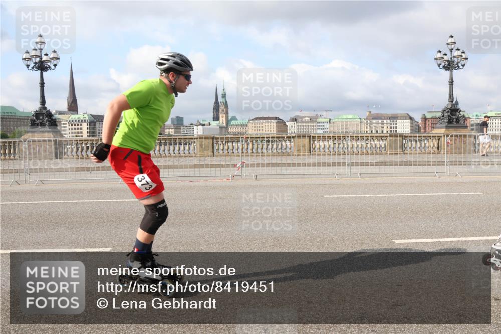 29.06.2025 - hella hamburg halbmarathon Lena Gebhardt http://msf.ph/oto/8419451 29.06.2025 08:57:30 Lombardsbrücke 373 meine-sportfotos.de