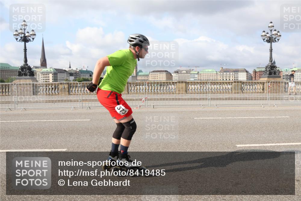 29.06.2025 - hella hamburg halbmarathon Lena Gebhardt http://msf.ph/oto/8419485 29.06.2025 08:57:30 Lombardsbrücke 373 meine-sportfotos.de