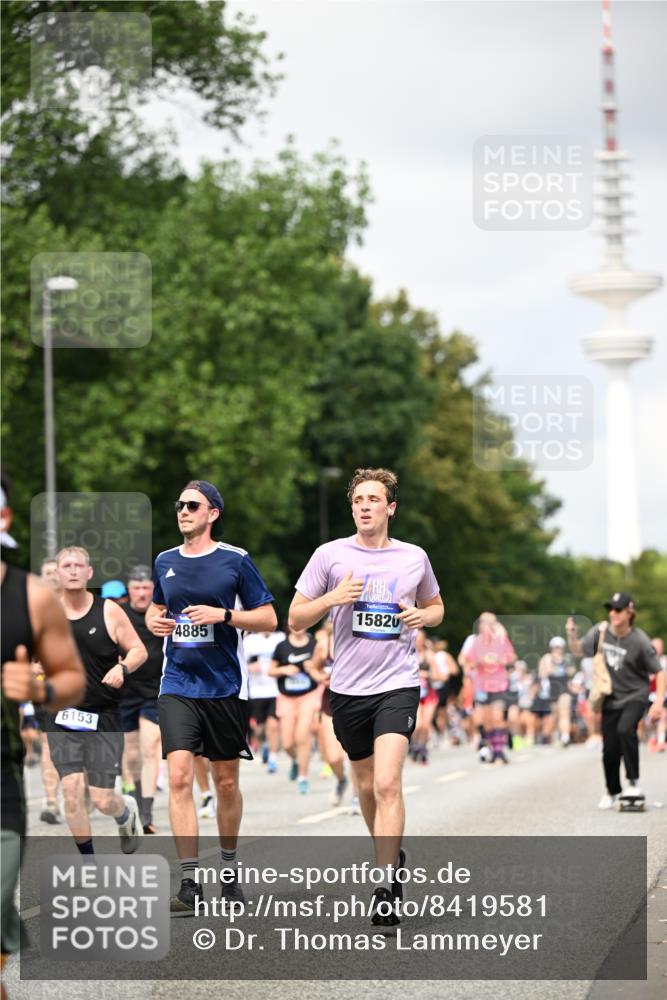 29.06.2025 - hella hamburg halbmarathon Dr. Thomas Lammeyer http://msf.ph/oto/8419581 29.06.2025 10:46:29 Kennedybrücke 1039, 1648, 1712, 2762, 2974, 3276, 3326, 3459, 3568, 4329, 4385, 4541, 4735, 4736, 4885, 5432, 5671, 5942, 6137, 6153, 6320, 6450, 6726, 7022, 7023, 7968, 8004, 8162, 8163, 8712, 9588, 10181, 10872, 11011, 11017, 11098 meine-sportfotos.de