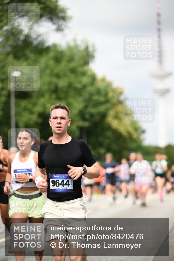 29.06.2025 - hella hamburg halbmarathon Dr. Thomas Lammeyer http://msf.ph/oto/8420476 29.06.2025 10:46:57 Kennedybrücke 1360, 1752, 1929, 1994, 2069, 2134, 2401, 2509, 2940, 2941, 3276, 3378, 3874, 4092, 4385, 4680, 4735, 4736, 4778, 5403, 5419, 6136, 6440, 6828, 6837, 7040, 7043, 7260, 7357, 7477, 7666, 8000, 8014, 8525, 8526, 9644, 9980, 10532, 10623, 10697, 10842, 11074, 11075, 11331 meine-sportfotos.de
