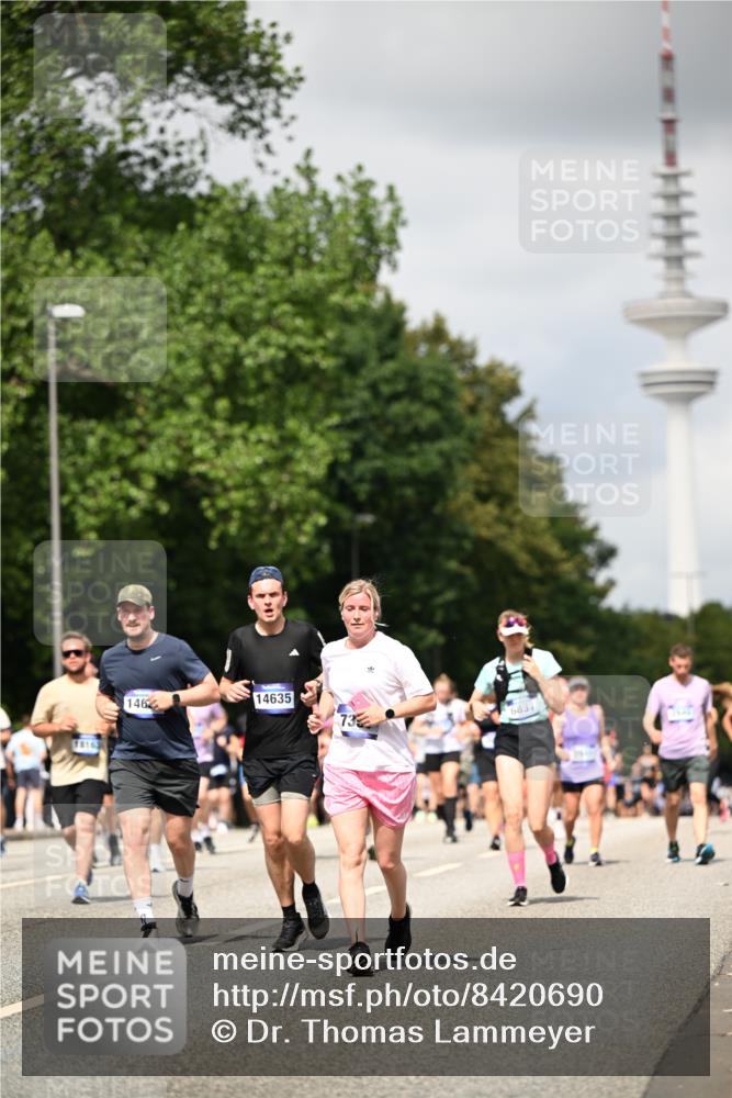 29.06.2025 - hella hamburg halbmarathon Dr. Thomas Lammeyer http://msf.ph/oto/8420690 29.06.2025 10:47:03 Kennedybrücke 1150, 1360, 1656, 1752, 1929, 1994, 2134, 2401, 2509, 2580, 2940, 2941, 3378, 3874, 4092, 4680, 4778, 5403, 5419, 6136, 6440, 6764, 6828, 6837, 7040, 7043, 7260, 7357, 7477, 7515, 7666, 8000, 8161, 8525, 8526, 9644, 9980, 10008, 10623, 10697, 10734, 10842, 11074, 11075, 11331 meine-sportfotos.de