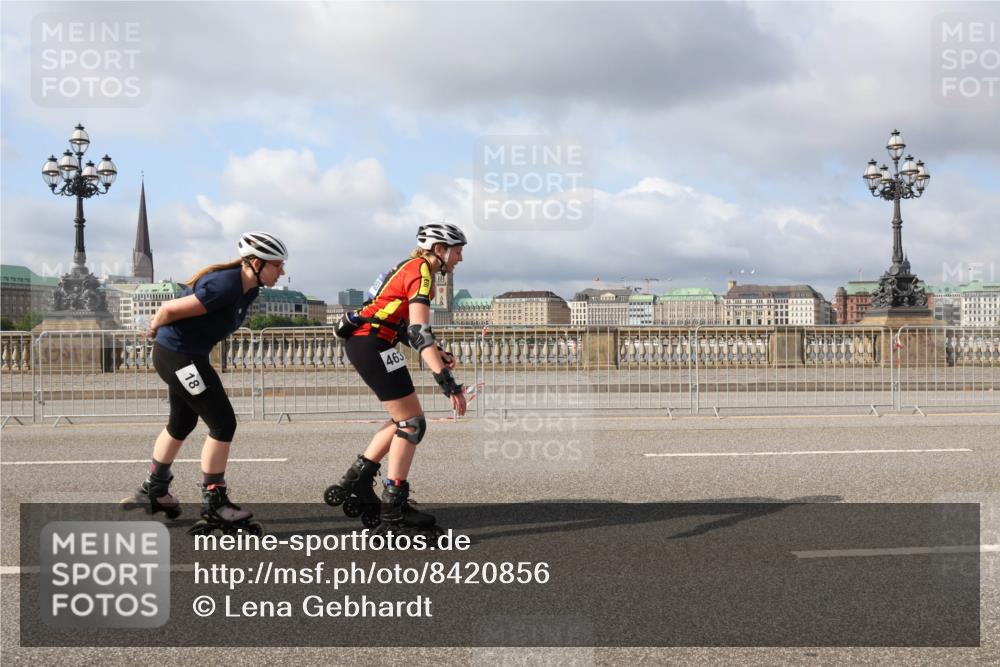29.06.2025 - hella hamburg halbmarathon Lena Gebhardt http://msf.ph/oto/8420856 29.06.2025 08:57:42 Lombardsbrücke 18, 463 meine-sportfotos.de