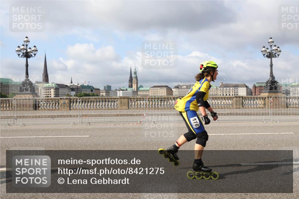 29.06.2025 - hella hamburg halbmarathon Lena Gebhardt http://msf.ph/oto/8421275 29.06.2025 08:57:46 Lombardsbrücke 176 meine-sportfotos.de