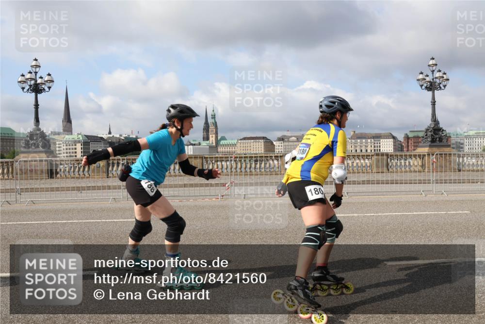 29.06.2025 - hella hamburg halbmarathon Lena Gebhardt http://msf.ph/oto/8421560 29.06.2025 08:57:47 Lombardsbrücke 88, 0180, 180 meine-sportfotos.de