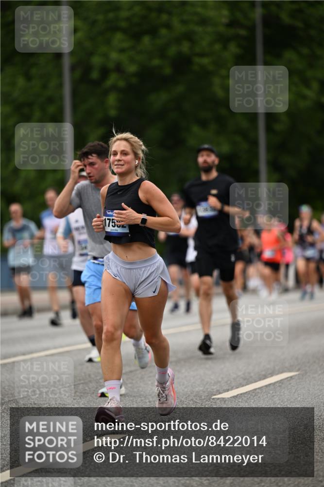 29.06.2025 - hella hamburg halbmarathon Dr. Thomas Lammeyer http://msf.ph/oto/8422014 29.06.2025 10:47:58 Kennedybrücke 1226, 1788, 1816, 1878, 2103, 2158, 2267, 2343, 2361, 2538, 3288, 3518, 4177, 4302, 5214, 5265, 5370, 5720, 6012, 6096, 7205, 7461, 7872, 8135, 8991, 9704, 9831, 9976, 10083, 10200, 10202, 11279 meine-sportfotos.de