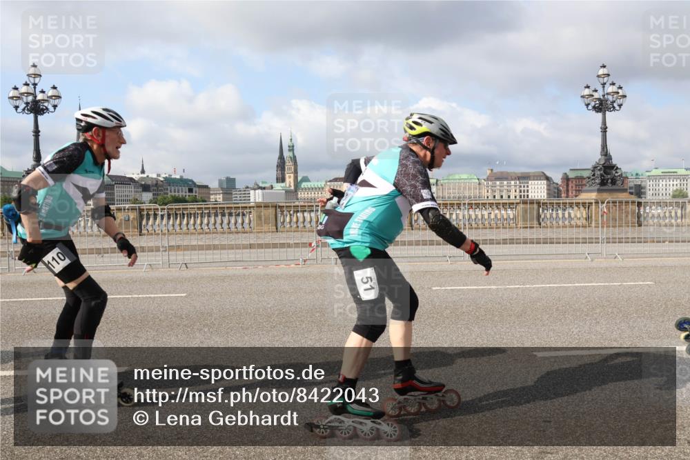 29.06.2025 - hella hamburg halbmarathon Lena Gebhardt http://msf.ph/oto/8422043 29.06.2025 08:57:48 Lombardsbrücke 110, 51 meine-sportfotos.de