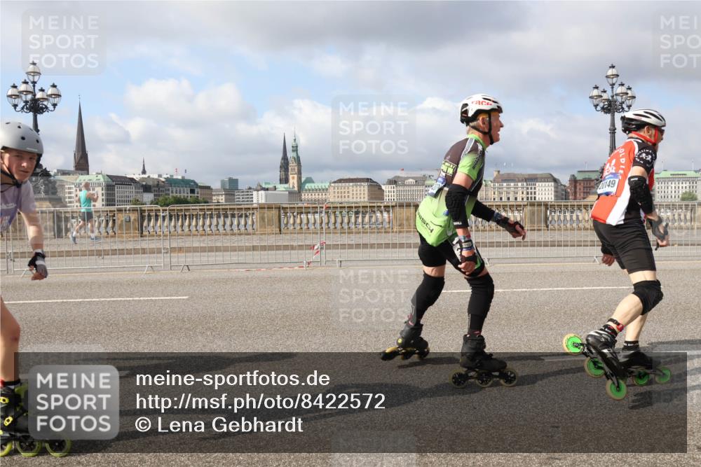 29.06.2025 - hella hamburg halbmarathon Lena Gebhardt http://msf.ph/oto/8422572 29.06.2025 08:57:49 Lombardsbrücke 20149 meine-sportfotos.de