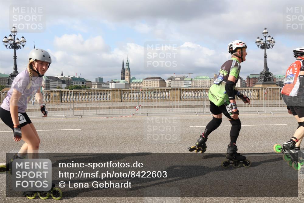 29.06.2025 - hella hamburg halbmarathon Lena Gebhardt http://msf.ph/oto/8422603 29.06.2025 08:57:49 Lombardsbrücke 23, 200, 20149 meine-sportfotos.de