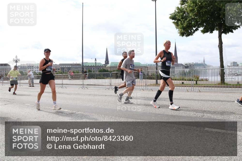 29.06.2025 - hella hamburg halbmarathon Lena Gebhardt http://msf.ph/oto/8423360 29.06.2025 10:18:57 Lombardsbrücke 8780, 9549, 7051, 1234, 1349, 1521, 1718, 1755, 1820, 2096, 2703, 2781, 2802, 2821, 3026, 3105, 3118, 3202, 3529, 3591, 3592, 3631, 4383, 4718, 4802, 4845, 5034, 5049, 5080, 5098, 5264, 5266, 5323, 5429, 5834, 5910, 6194, 6249, 6413, 6477, 6482, 6533, 6736, 7051, 7121, 7214, 7252, 7454, 8341, 8665, 8761, 8778, 8780, 9270, 9272, 9276, 9505, 9549, 9586, 9652, 9658, 9748, 9756, 9757, 10037, 10172, 10467, 10502, 10816, 12541, 12548, 12552, 12703 meine-sportfotos.de