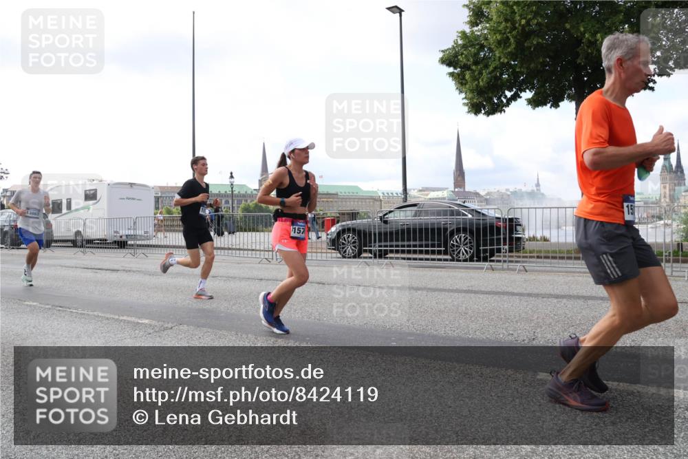29.06.2025 - hella hamburg halbmarathon Lena Gebhardt http://msf.ph/oto/8424119 29.06.2025 10:06:16 Lombardsbrücke 3, 13863, 157, 15, 1229, 1245, 1448, 1766, 1830, 1842, 2540, 3062, 4169, 4542, 4666, 4868, 5431, 6014, 6314, 7138, 7741, 8051, 8316, 8894, 8909, 9361, 9477, 9560, 10214, 10297, 10781, 13042, 13054, 13481, 13863, 14369, 14987, 15113, 15145, 15229, 15462, 15537, 15766, 15772, 15858, 16441, 16687, 17239, 17746, 17885, 18042, 18575, 18577, 18768, 18857, 18910, 18913, 18966 meine-sportfotos.de