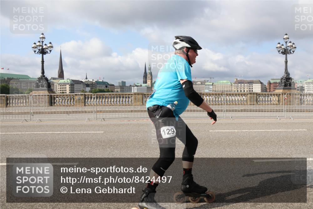 29.06.2025 - hella hamburg halbmarathon Lena Gebhardt http://msf.ph/oto/8424497 29.06.2025 08:58:25 Lombardsbrücke 129 meine-sportfotos.de