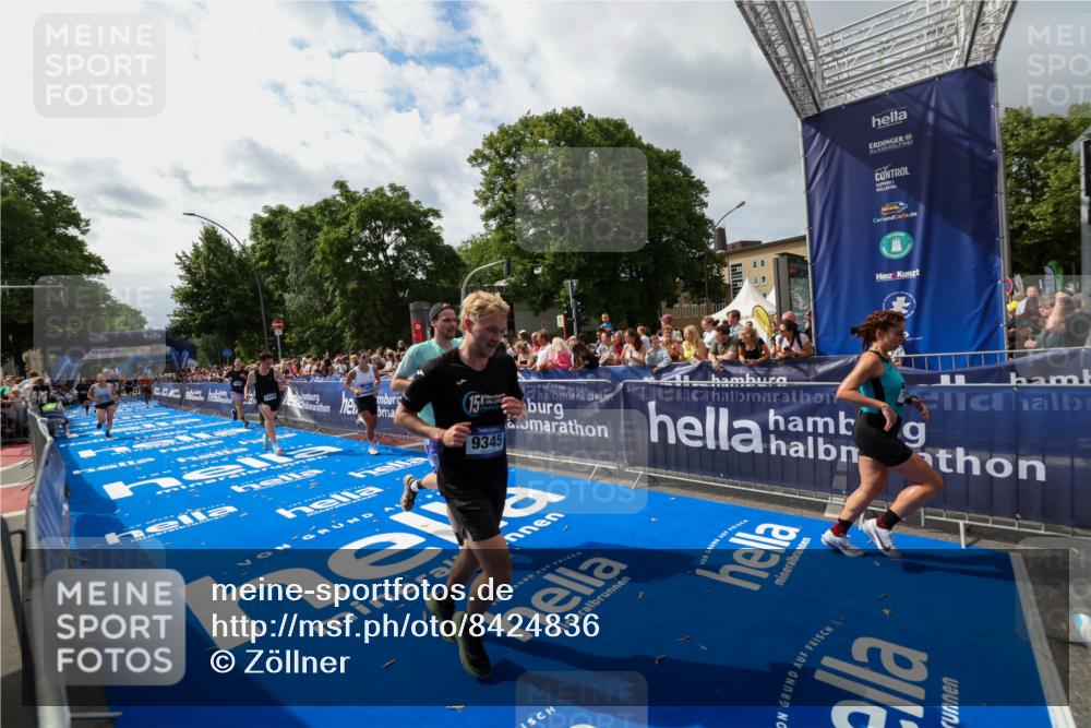 29.06.2025 - hella hamburg halbmarathon Zöllner http://msf.ph/oto/8424836 29.06.2025 10:34:08 Ziel 9345, 9376, 11019, 11202, 11227, 13066, 13493, 13494, 14448, 15268, 16724, 17751, 17877 meine-sportfotos.de