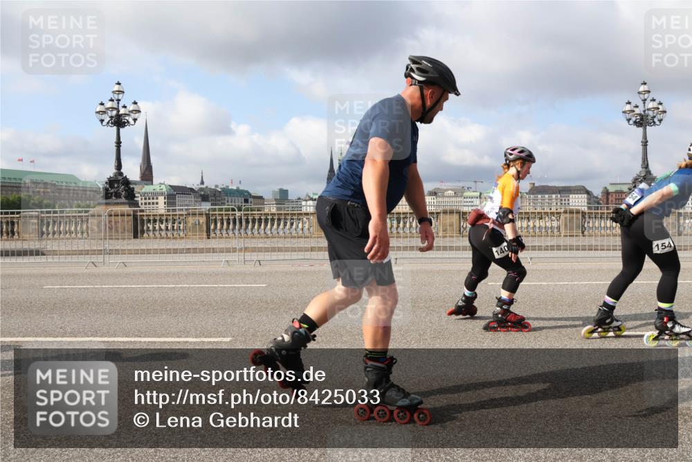 29.06.2025 - hella hamburg halbmarathon Lena Gebhardt http://msf.ph/oto/8425033 29.06.2025 08:58:45 Lombardsbrücke 140, 154 meine-sportfotos.de