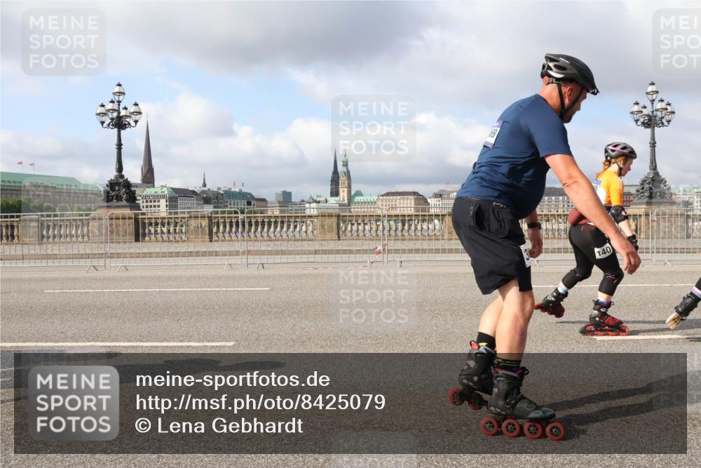 29.06.2025 - hella hamburg halbmarathon Lena Gebhardt http://msf.ph/oto/8425079 29.06.2025 08:58:45 Lombardsbrücke 140 meine-sportfotos.de