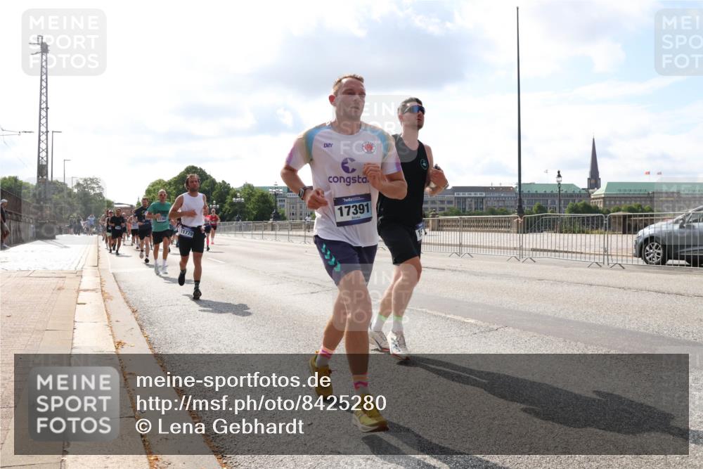 29.06.2025 - hella hamburg halbmarathon Lena Gebhardt http://msf.ph/oto/8425280 29.06.2025 09:52:30 Lombardsbrücke 11779, 17391, 1057, 1139, 1169, 1220, 1415, 1468, 1512, 1604, 1613, 1631, 1763, 2189, 3109, 3124, 3305, 3618, 3852, 4497, 4565, 4871, 4915, 5007, 5011, 5231, 5336, 5477, 5690, 6373, 6550, 6711, 7067, 7191, 7432, 7451, 7710, 7843, 7865, 7961, 8564, 8852, 9348, 9444, 9547, 9659, 10493, 10741, 10796, 10978, 11062, 11495, 11679, 11779, 11821, 12046, 12438, 12772, 13403, 13614, 13728, 14257 meine-sportfotos.de