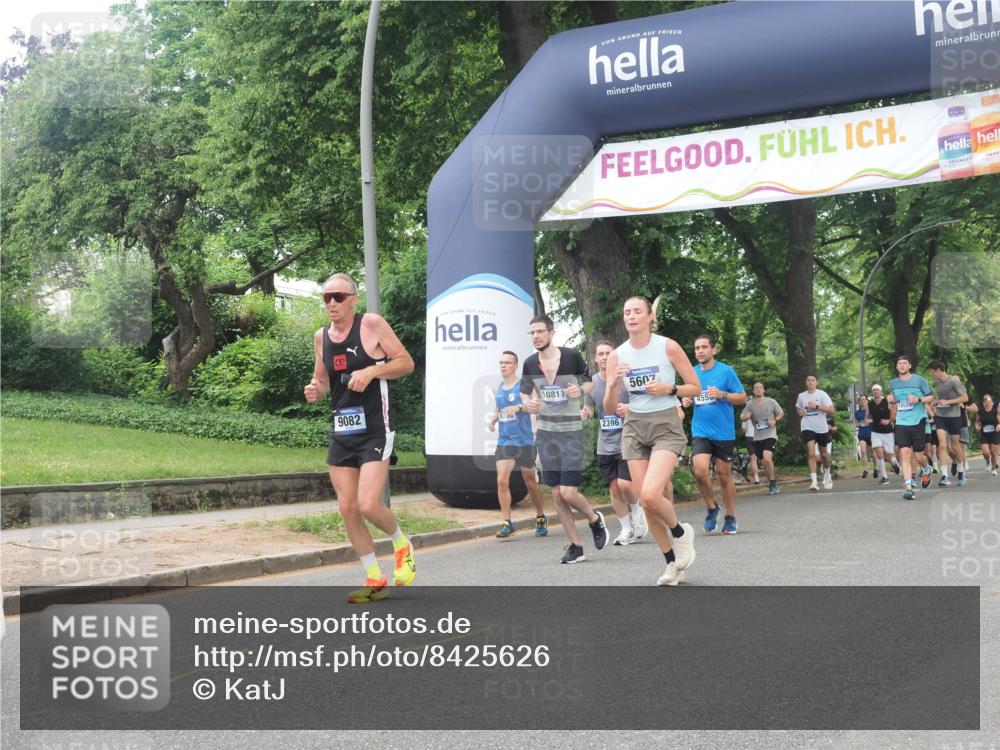 29.06.2025 - hella hamburg halbmarathon KatJ http://msf.ph/oto/8425626 29.06.2025 10:39:25 Zwischen KM18-KM19 2396, 3426, 4558, 4635, 5116, 5607, 6776, 7409 meine-sportfotos.de