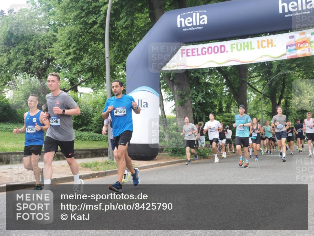 29.06.2025 - hella hamburg halbmarathon KatJ http://msf.ph/oto/8425790 29.06.2025 10:39:27 Zwischen KM18-KM19 2396, 3426, 4558, 4635, 5116, 5607, 6562, 6776, 8661, 8720 meine-sportfotos.de