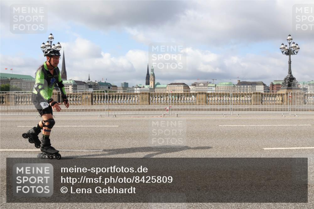 29.06.2025 - hella hamburg halbmarathon Lena Gebhardt http://msf.ph/oto/8425809 29.06.2025 08:58:47 Lombardsbrücke 40 meine-sportfotos.de