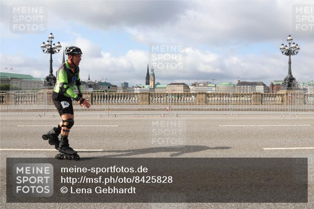29.06.2025 - hella hamburg halbmarathon Lena Gebhardt http://msf.ph/oto/8425828 29.06.2025 08:58:47 Lombardsbrücke 40 meine-sportfotos.de
