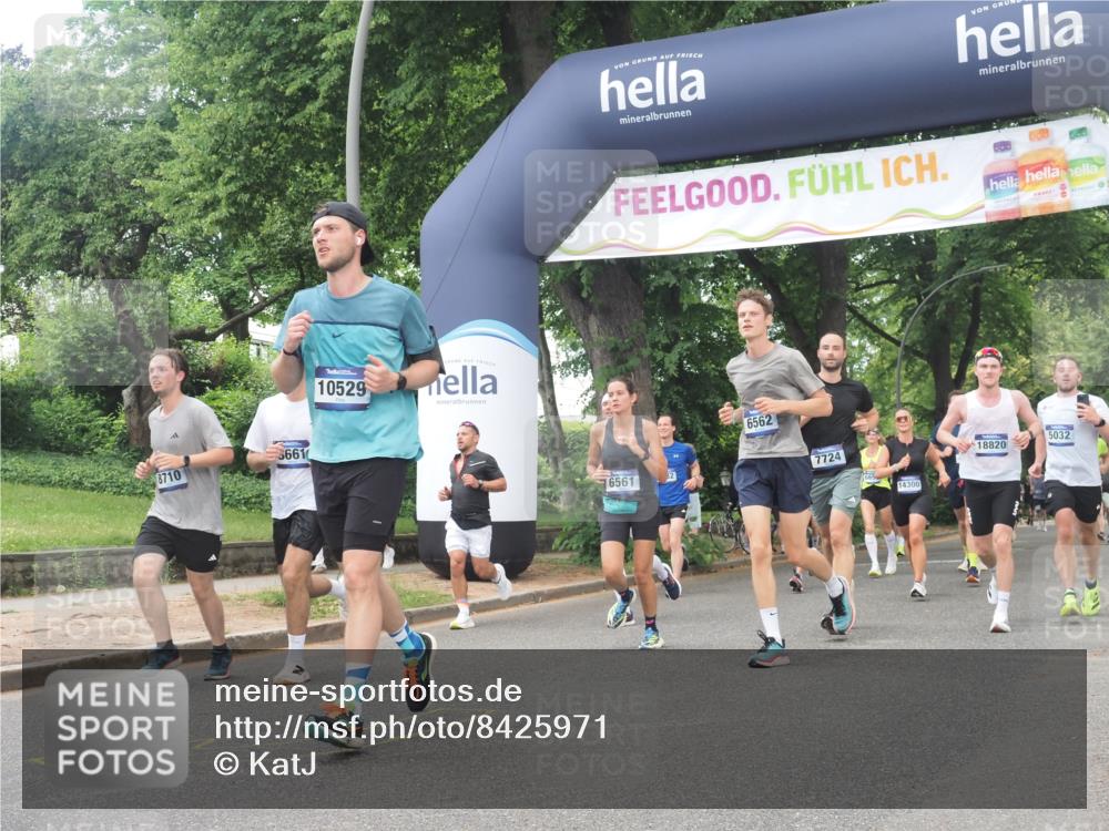 29.06.2025 - hella hamburg halbmarathon KatJ http://msf.ph/oto/8425971 29.06.2025 10:39:29 Zwischen KM18-KM19 2396, 3426, 4558, 4635, 4839, 5032, 5116, 5607, 6562, 7724, 8661, 8710, 8720 meine-sportfotos.de