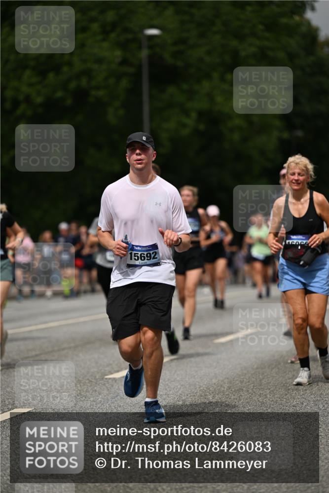 29.06.2025 - hella hamburg halbmarathon Dr. Thomas Lammeyer http://msf.ph/oto/8426083 29.06.2025 10:50:17 Kennedybrücke 1060, 1085, 1421, 1426, 1465, 1854, 2217, 2657, 2664, 2954, 2965, 3357, 3377, 4099, 4102, 4119, 4223, 4224, 4820, 5108, 5703, 5914, 6393, 6763, 6788, 6980, 7303, 7530, 7983, 8594, 10812, 11119, 11332, 11393 meine-sportfotos.de