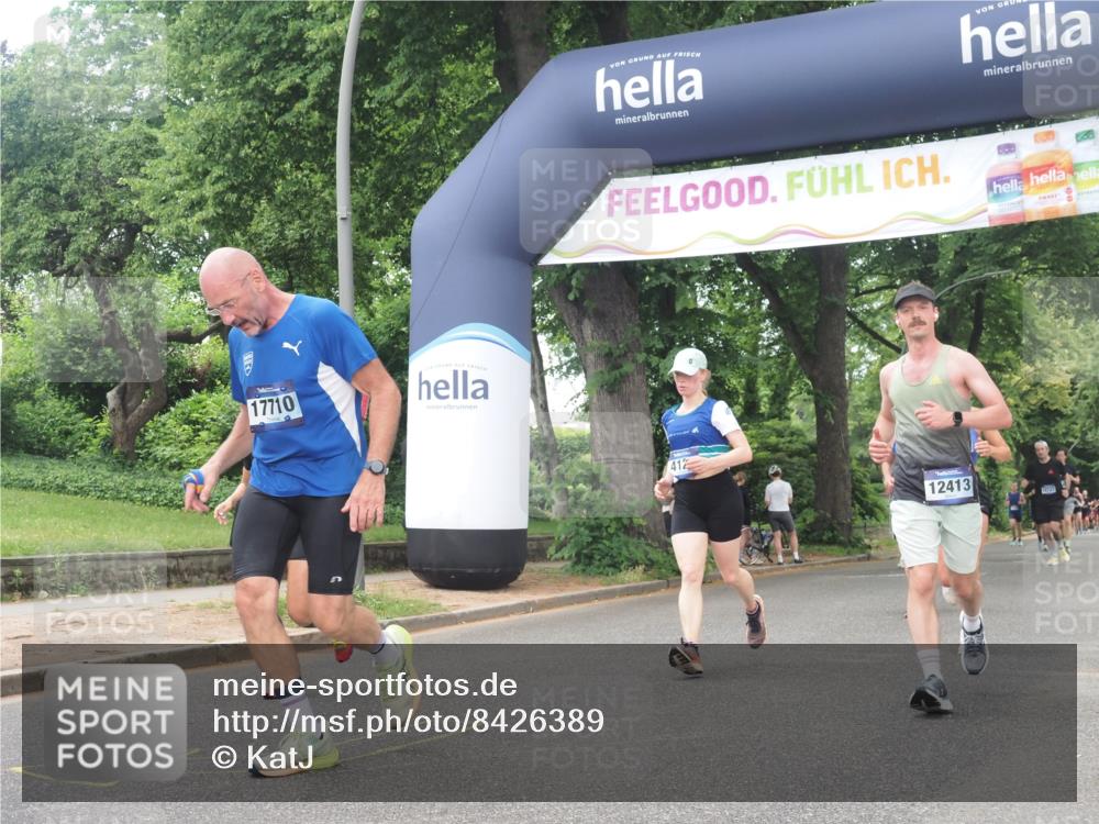 29.06.2025 - hella hamburg halbmarathon KatJ http://msf.ph/oto/8426389 29.06.2025 10:39:36 Zwischen KM18-KM19 1683, 2364, 4121, 4814, 4839, 5032, 5482, 6657, 7178, 7724, 7732, 8172, 8710 meine-sportfotos.de