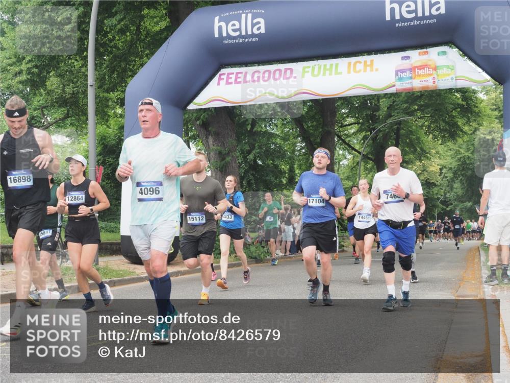 29.06.2025 - hella hamburg halbmarathon KatJ http://msf.ph/oto/8426579 29.06.2025 11:18:14 Zwischen KM18-KM19 2349, 2477, 3396, 3397, 3995, 4096, 4433, 5138, 6312, 6315, 7468 meine-sportfotos.de