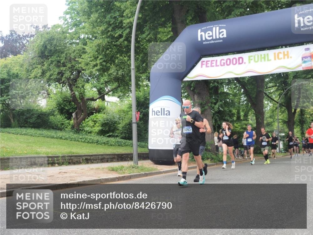 29.06.2025 - hella hamburg halbmarathon KatJ http://msf.ph/oto/8426790 29.06.2025 10:39:45 Zwischen KM18-KM19 2814, 5008, 5093, 6198, 7383 meine-sportfotos.de