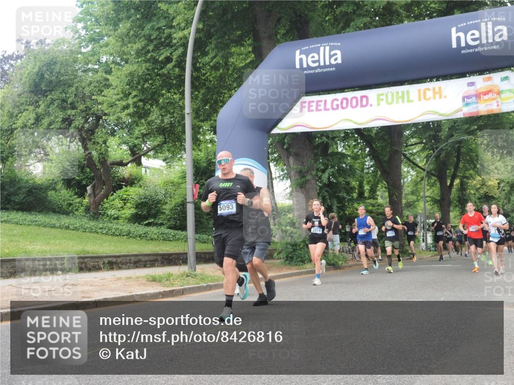 29.06.2025 - hella hamburg halbmarathon KatJ http://msf.ph/oto/8426816 29.06.2025 10:39:45 Zwischen KM18-KM19 2814, 5008, 5093, 6198, 7383 meine-sportfotos.de