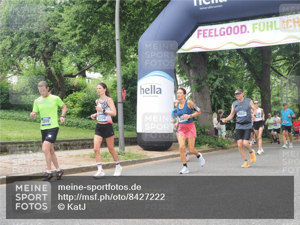 29.06.2025 - hella hamburg halbmarathon KatJ http://msf.ph/oto/8427222 29.06.2025 10:40:02 Zwischen KM18-KM19 1706, 2444, 3208, 3209, 5169, 5194, 6390, 7130, 7786, 8390, 8447 meine-sportfotos.de