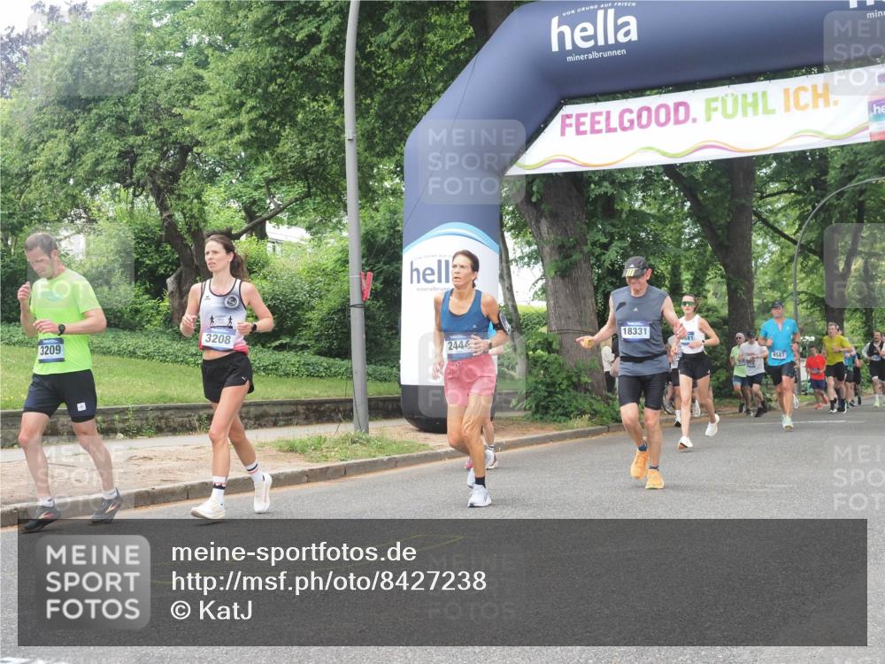 29.06.2025 - hella hamburg halbmarathon KatJ http://msf.ph/oto/8427238 29.06.2025 10:40:02 Zwischen KM18-KM19 1706, 2444, 3208, 3209, 5169, 5194, 6390, 7130, 7786, 8390, 8447 meine-sportfotos.de
