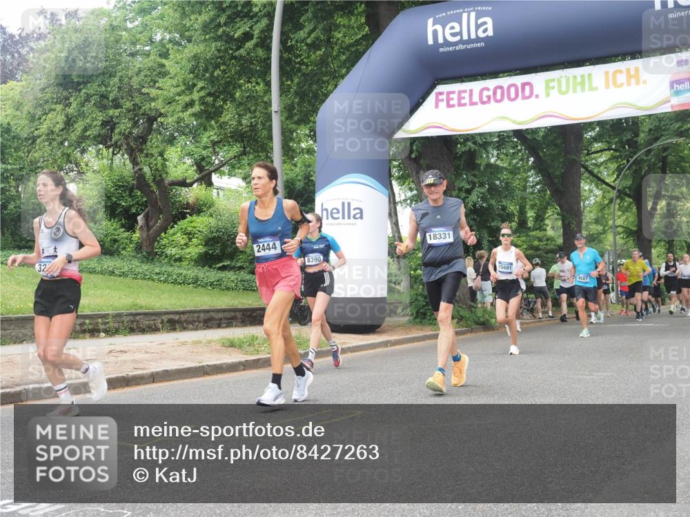 29.06.2025 - hella hamburg halbmarathon KatJ http://msf.ph/oto/8427263 29.06.2025 10:40:03 Zwischen KM18-KM19 1706, 2444, 3208, 3209, 5169, 5194, 6390, 7786, 8390 meine-sportfotos.de