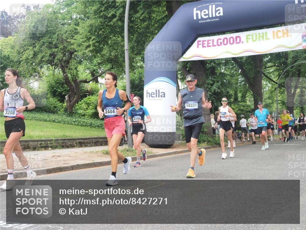 29.06.2025 - hella hamburg halbmarathon KatJ http://msf.ph/oto/8427271 29.06.2025 10:40:03 Zwischen KM18-KM19 1706, 2444, 3208, 3209, 5169, 5194, 6390, 7786, 8390 meine-sportfotos.de