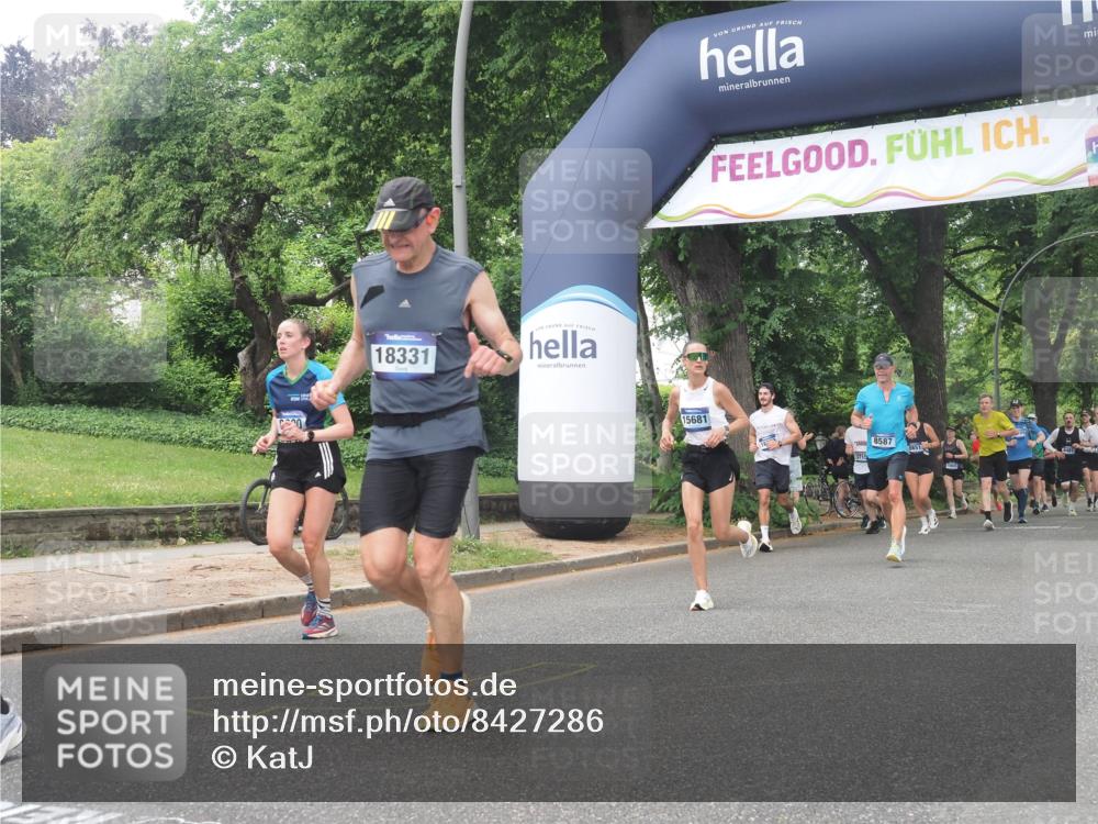 29.06.2025 - hella hamburg halbmarathon KatJ http://msf.ph/oto/8427286 29.06.2025 10:40:04 Zwischen KM18-KM19 2444, 3208, 3209, 5169, 5194, 6390, 7786, 8390, 8587 meine-sportfotos.de