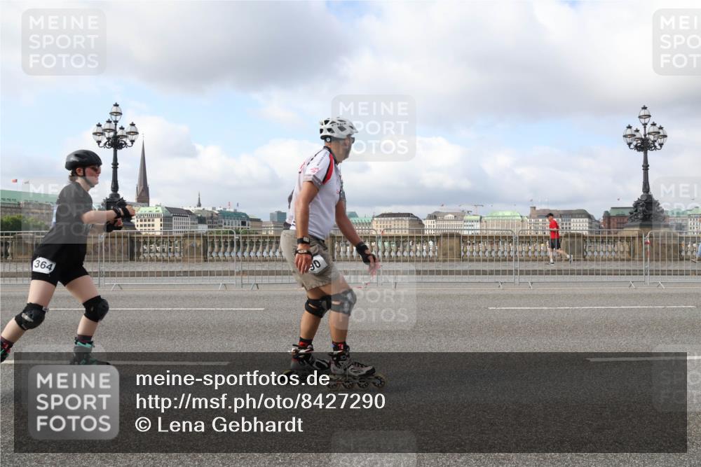 29.06.2025 - hella hamburg halbmarathon Lena Gebhardt http://msf.ph/oto/8427290 29.06.2025 08:59:12 Lombardsbrücke 364, 90 meine-sportfotos.de