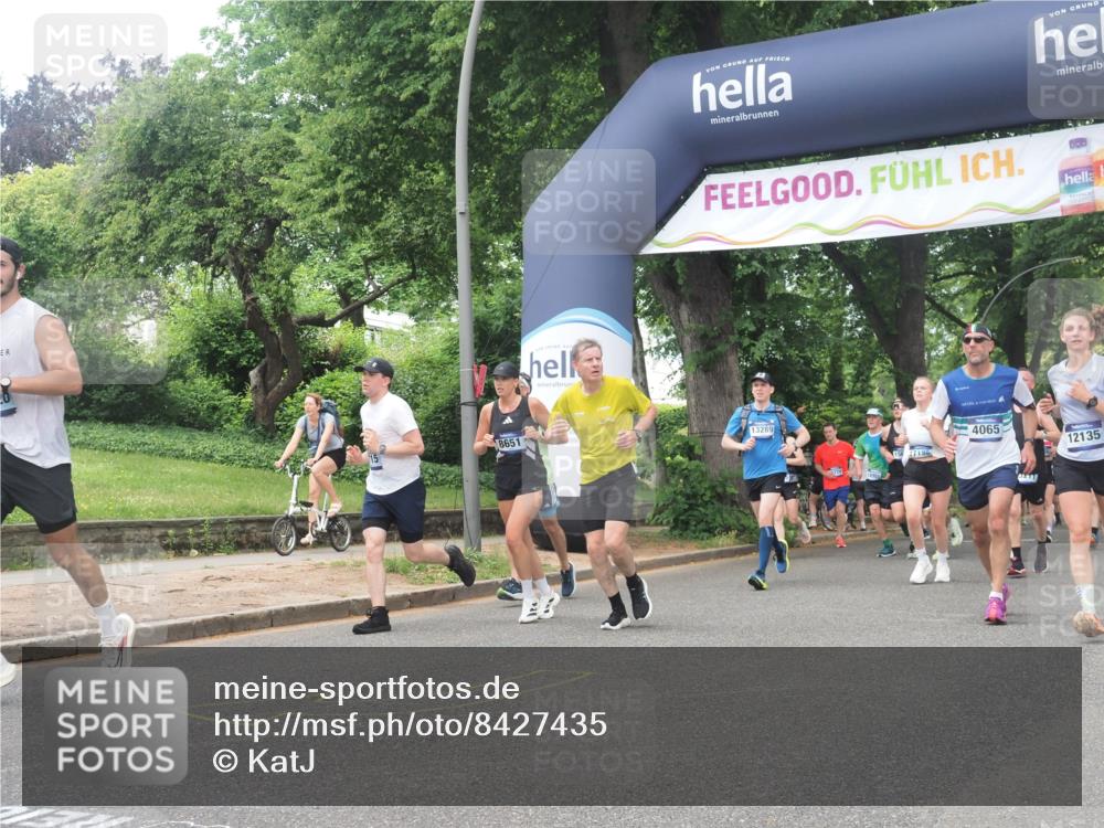 29.06.2025 - hella hamburg halbmarathon KatJ http://msf.ph/oto/8427435 29.06.2025 10:40:08 Zwischen KM18-KM19 2444, 3209, 3715, 4065, 5638, 8273, 8390, 8587, 8651 meine-sportfotos.de