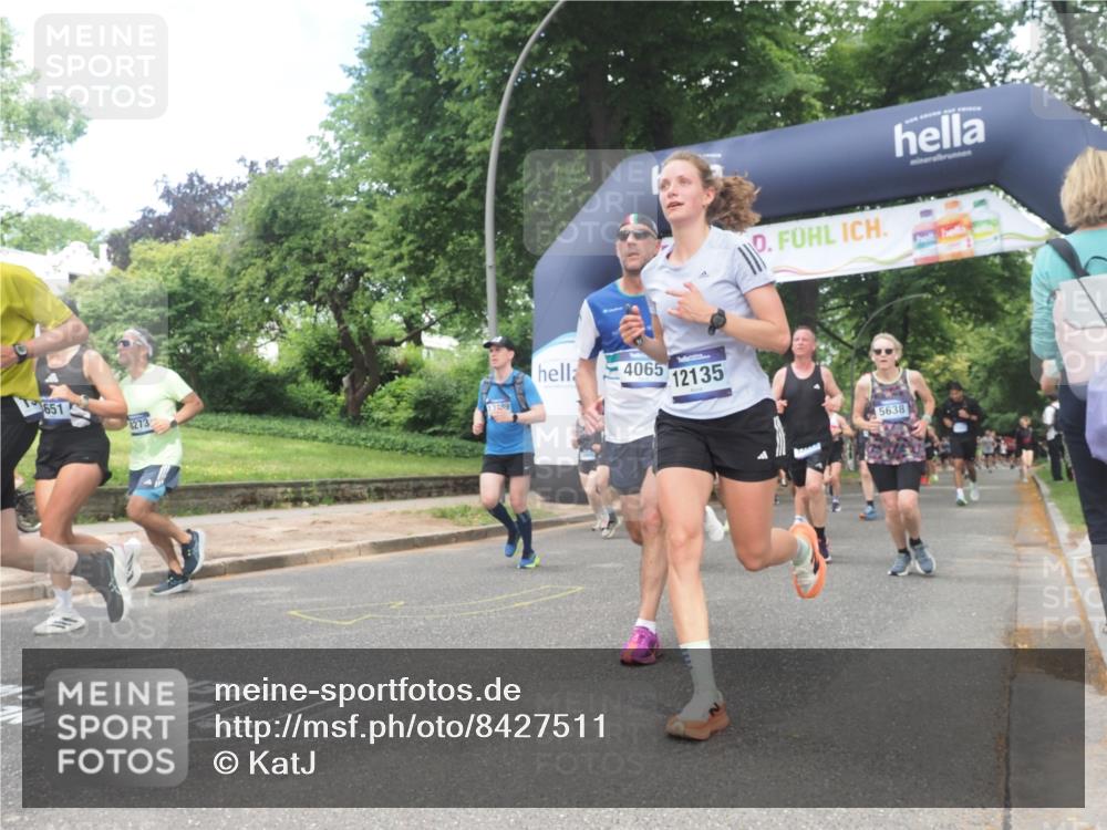 29.06.2025 - hella hamburg halbmarathon KatJ http://msf.ph/oto/8427511 29.06.2025 10:40:09 Zwischen KM18-KM19 2208, 3209, 3715, 4065, 5378, 5638, 7896, 8273, 8587, 8651 meine-sportfotos.de