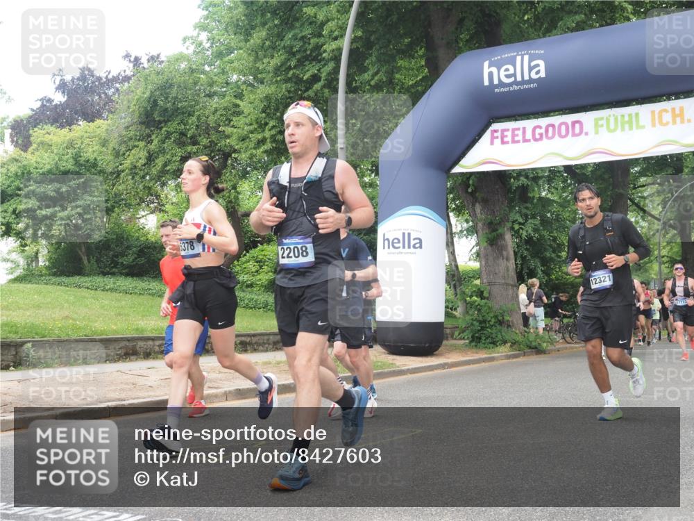 29.06.2025 - hella hamburg halbmarathon KatJ http://msf.ph/oto/8427603 29.06.2025 10:40:12 Zwischen KM18-KM19 2208, 3715, 4029, 4065, 5378, 5638, 6481, 7896, 8273, 8587, 8651 meine-sportfotos.de