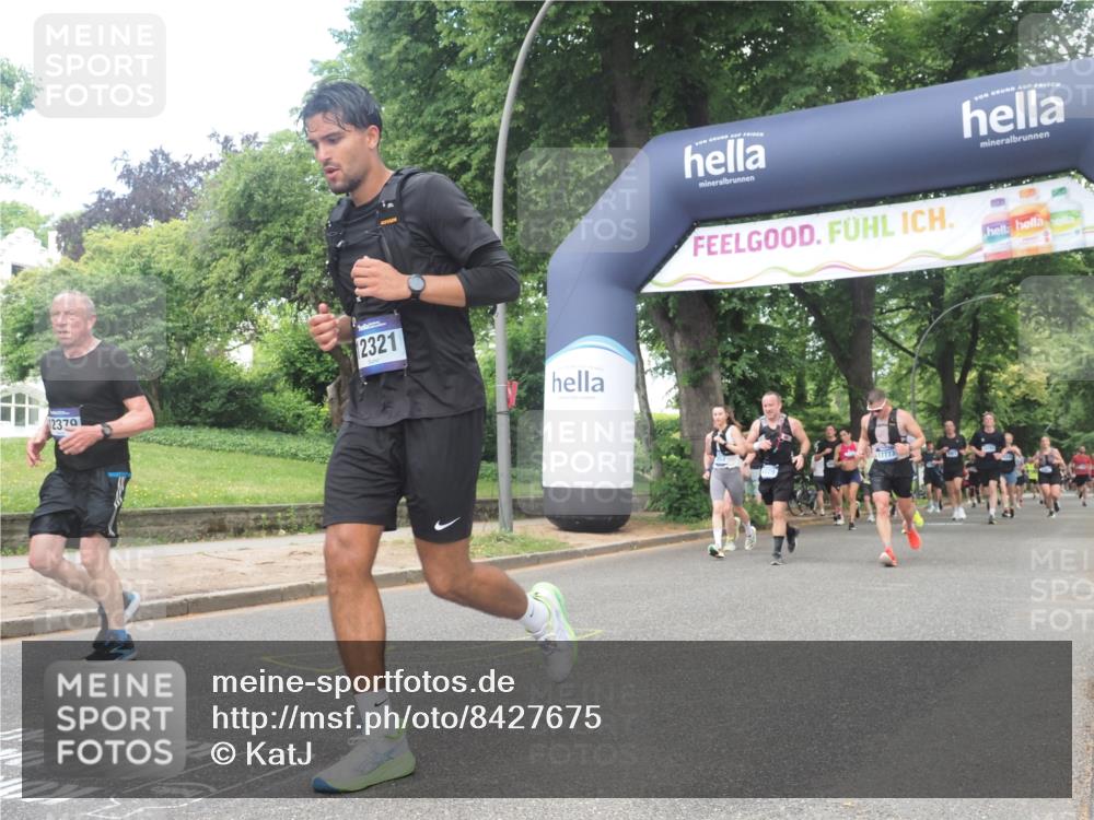 29.06.2025 - hella hamburg halbmarathon KatJ http://msf.ph/oto/8427675 29.06.2025 10:40:14 Zwischen KM18-KM19 1258, 2208, 3715, 3952, 4029, 4065, 5378, 5638, 6481, 7896, 8273, 8651 meine-sportfotos.de