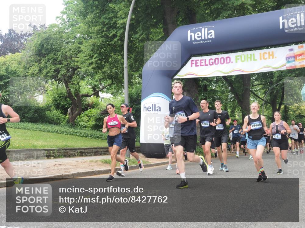 29.06.2025 - hella hamburg halbmarathon KatJ http://msf.ph/oto/8427762 29.06.2025 10:40:18 Zwischen KM18-KM19 1151, 1258, 3952, 4029, 5907, 6481, 8361 meine-sportfotos.de